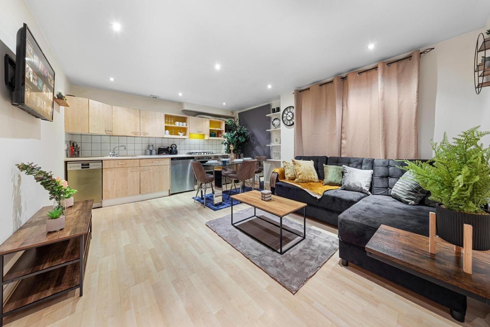Deluxe Apartment - 1 Min Away From Camden Market And Station London Exterior photo